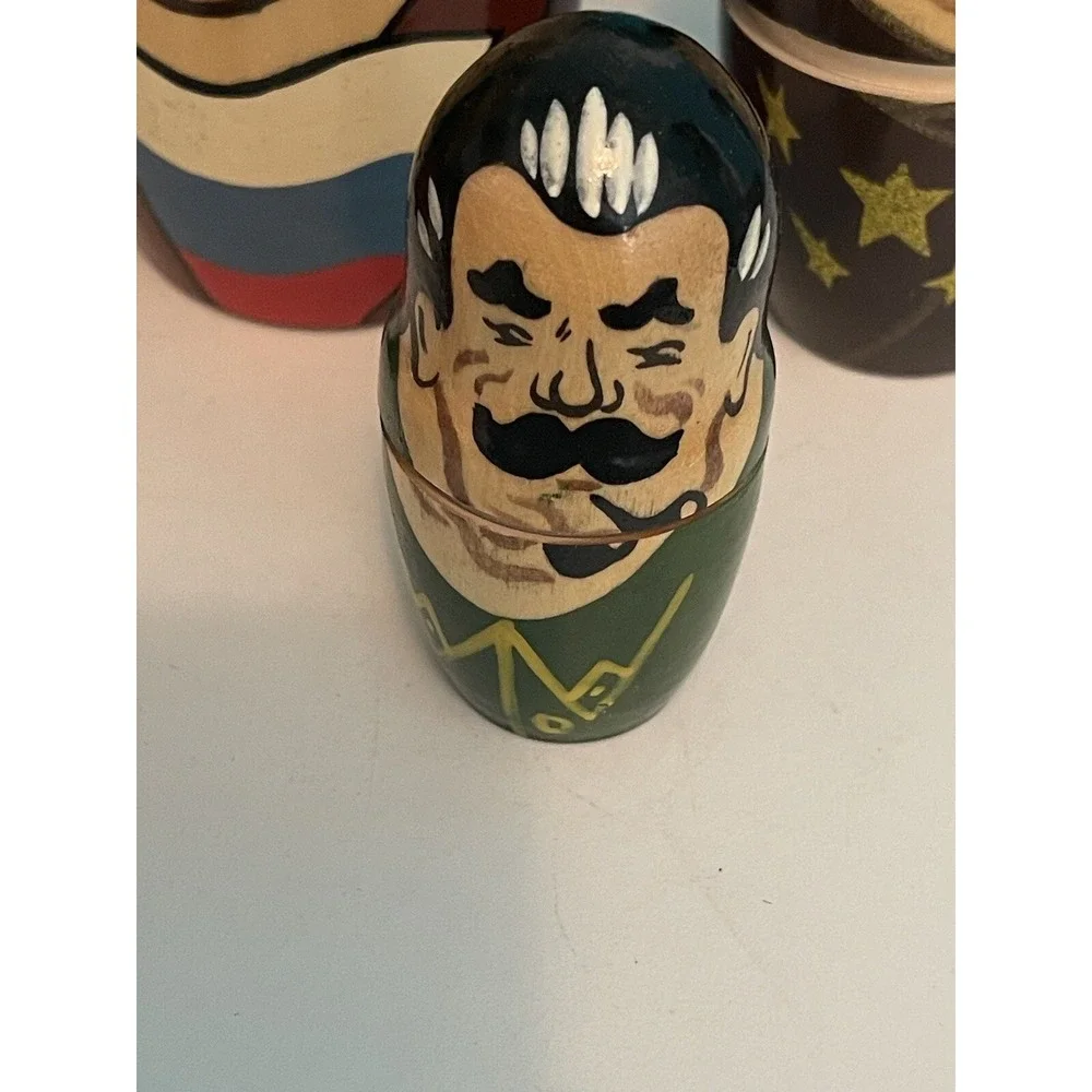 Wooden Nesting‎ Dolls , Vintage 5 Total